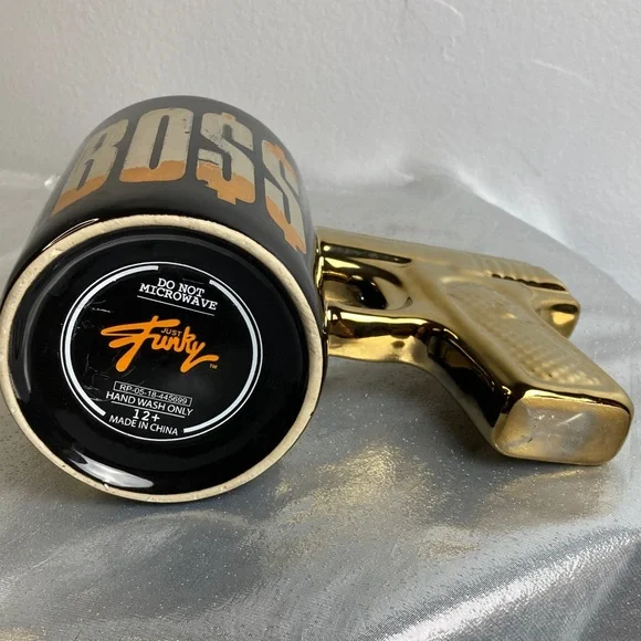 Gold and Black Boss Mug with Gun Handle - Picture 5 of 6